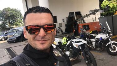 Le llueve al famoso tráfico Glen Rodríguez por tratar de “estufa” carros modificados