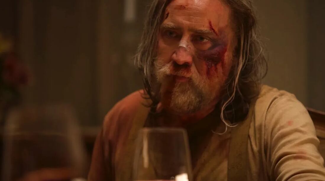 Longlegs es una película de suspenso y terror estadounidense escrita y dirigida por Oz Perkins. Está protagonizada por Maika Monroe y Nicolas Cage.