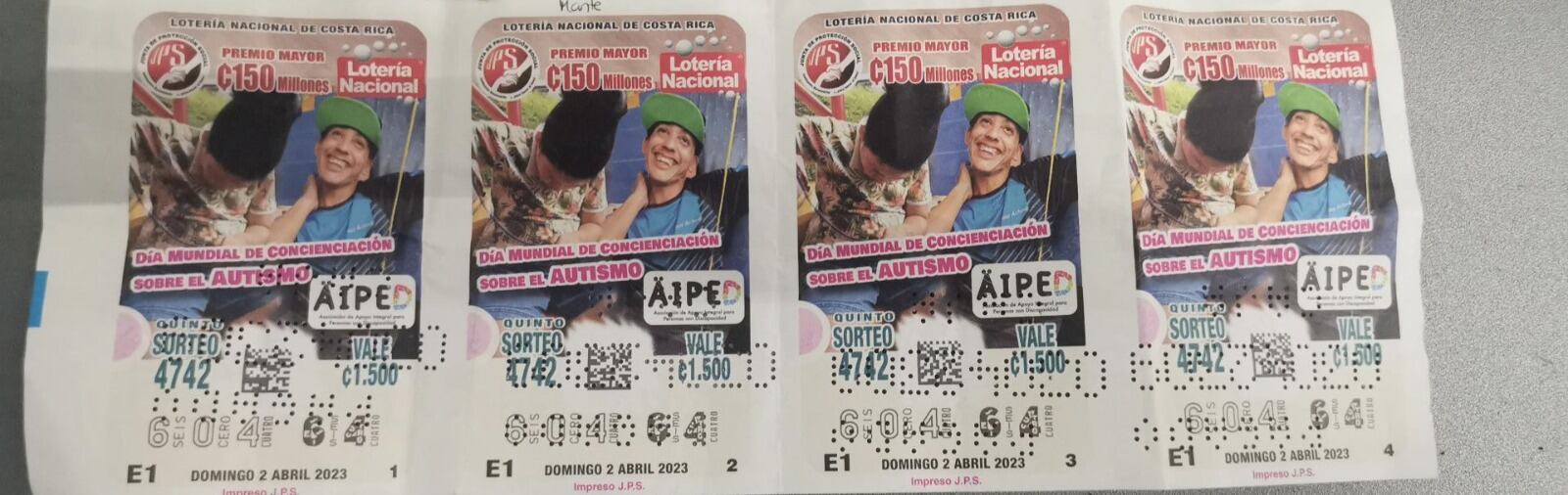 La presidenta de la JPS, Esmeralda Britton, confirma que el acumulado se vendió en Montes de Oca, en Turrialba y por Internet.