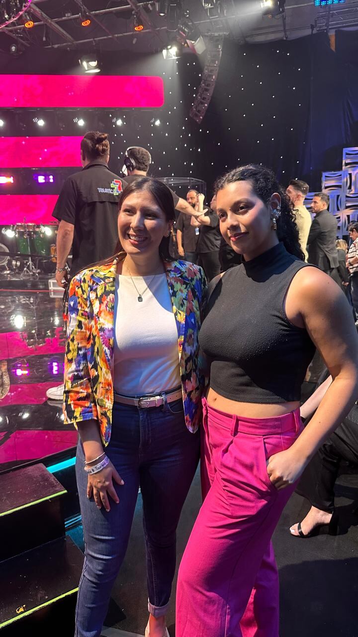 Ticas pudieron conocer a Myriam Hernández