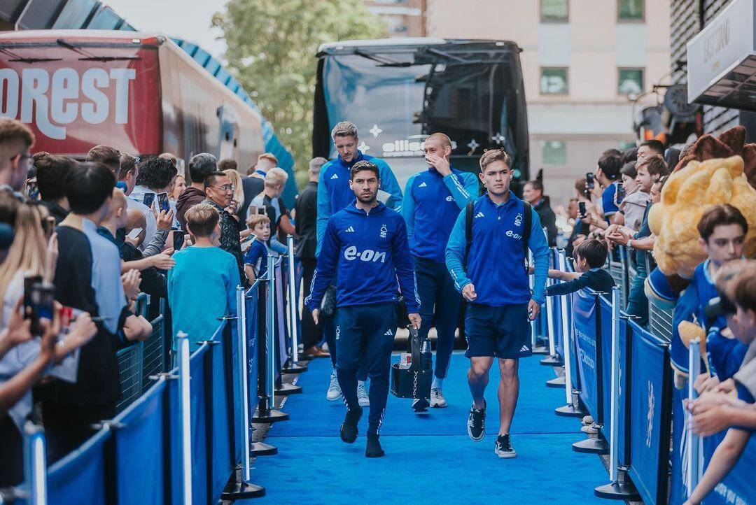 Brandon Aguilera enfatizó que ha aprendido mucho de Gonzalo Montiel.