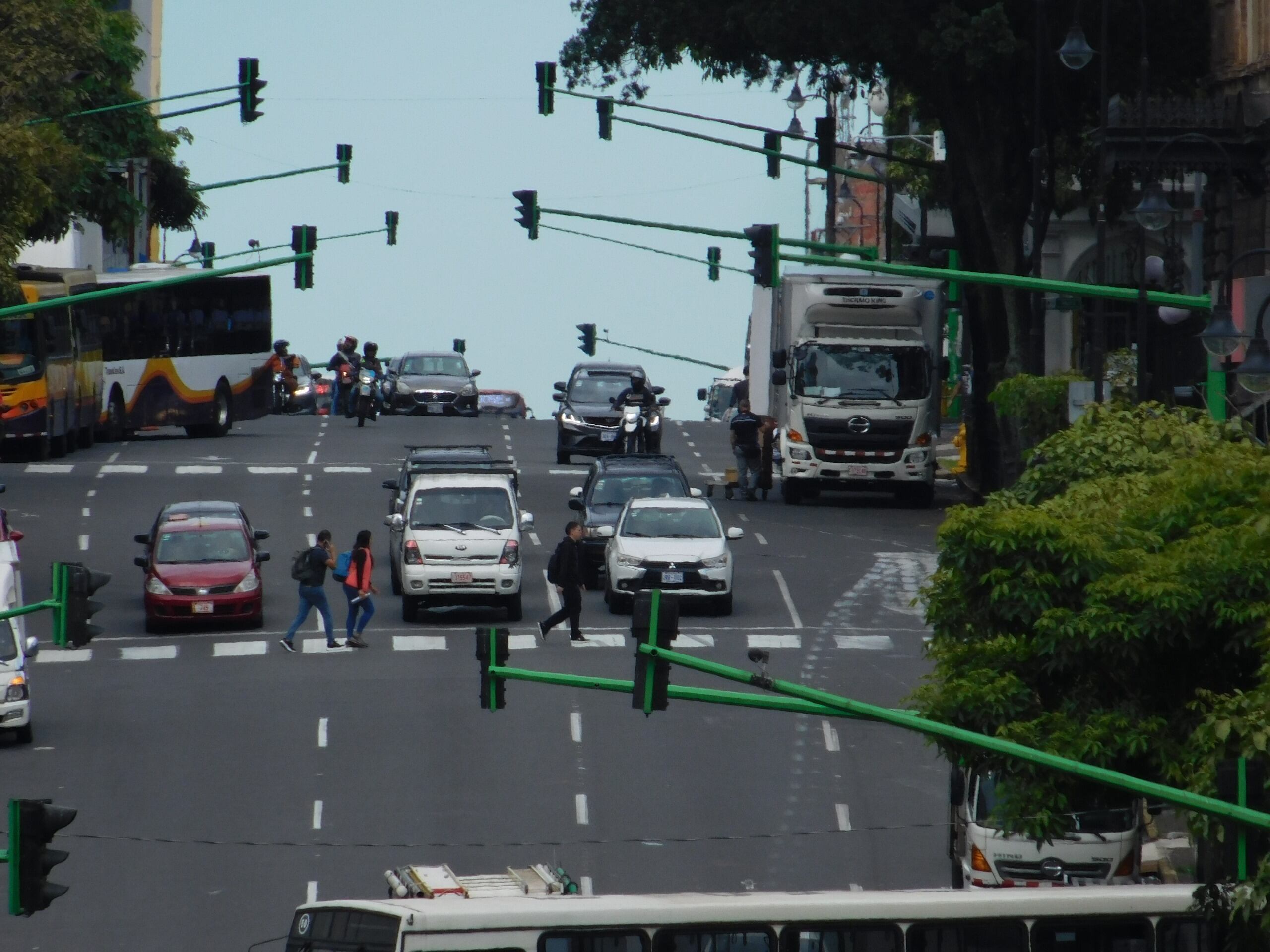 No habrá restricción vehicular por placa entre el lunes 23 de diciembre y el viernes 3 de enero. Se vuelve a aplicar hasta el lunes 6 de enero, de acuerdo a lo que confirma el Mopt.