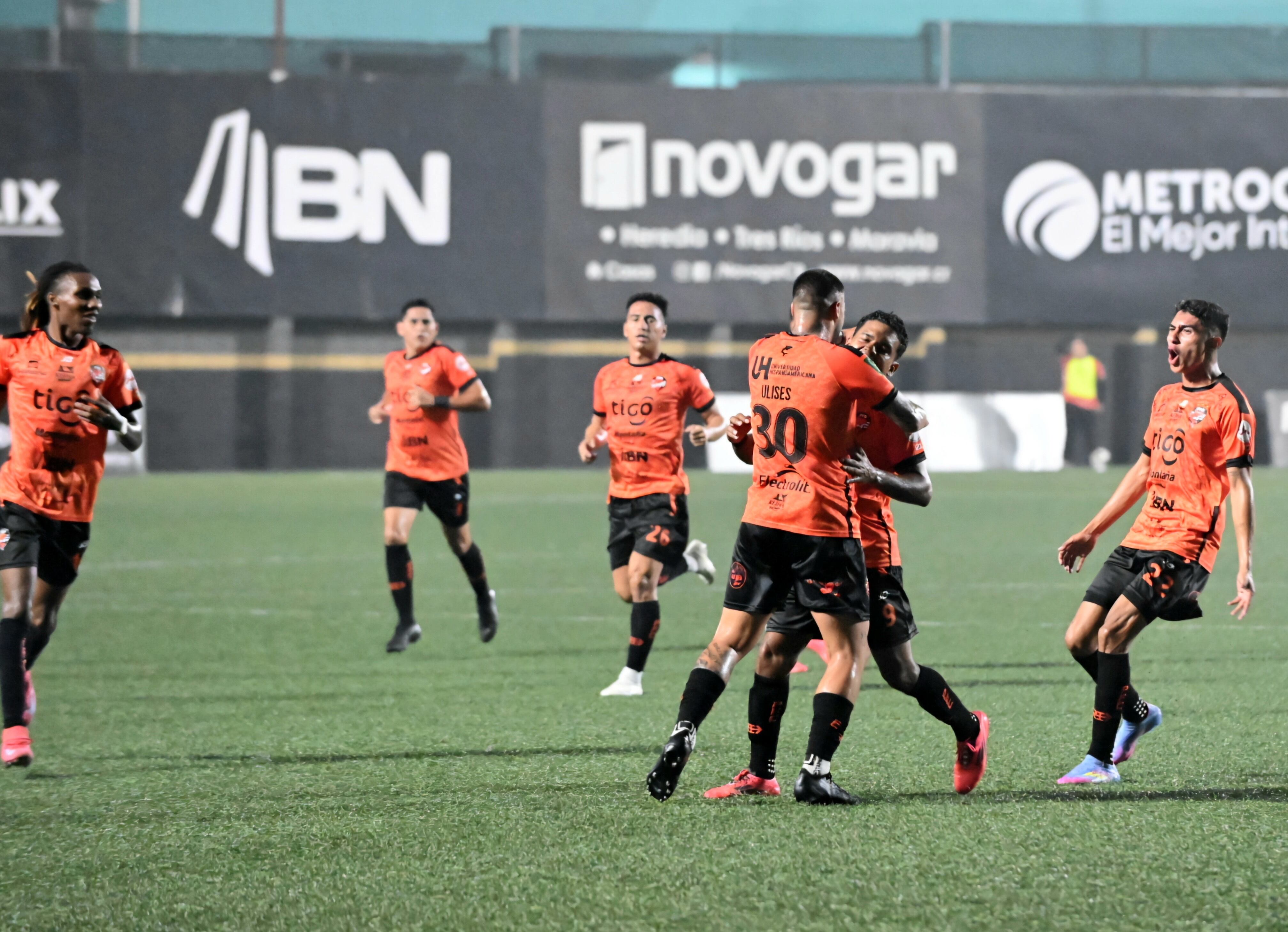 07/05/2025, San José, Rohrmoser, estadio Ernesto Rohrmoser, partido de la jornada 22 del torneo de clausura 2025 entre Puntarenas FC vs Santa Ana.