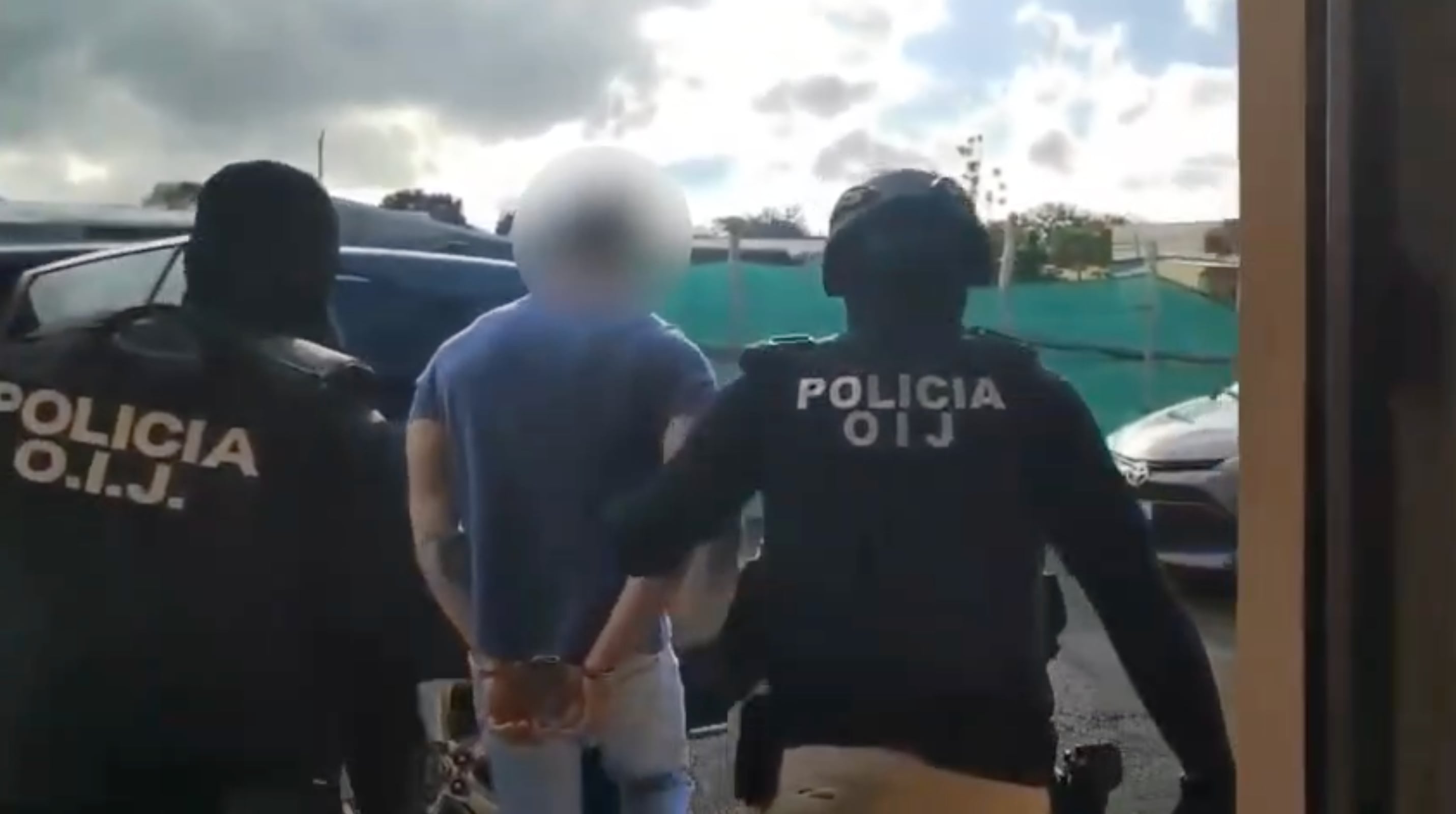 Investigación se inició por publicaciones en redes sociales en las que se amenazaba con usar un arma de fuego contra la mandataria.
