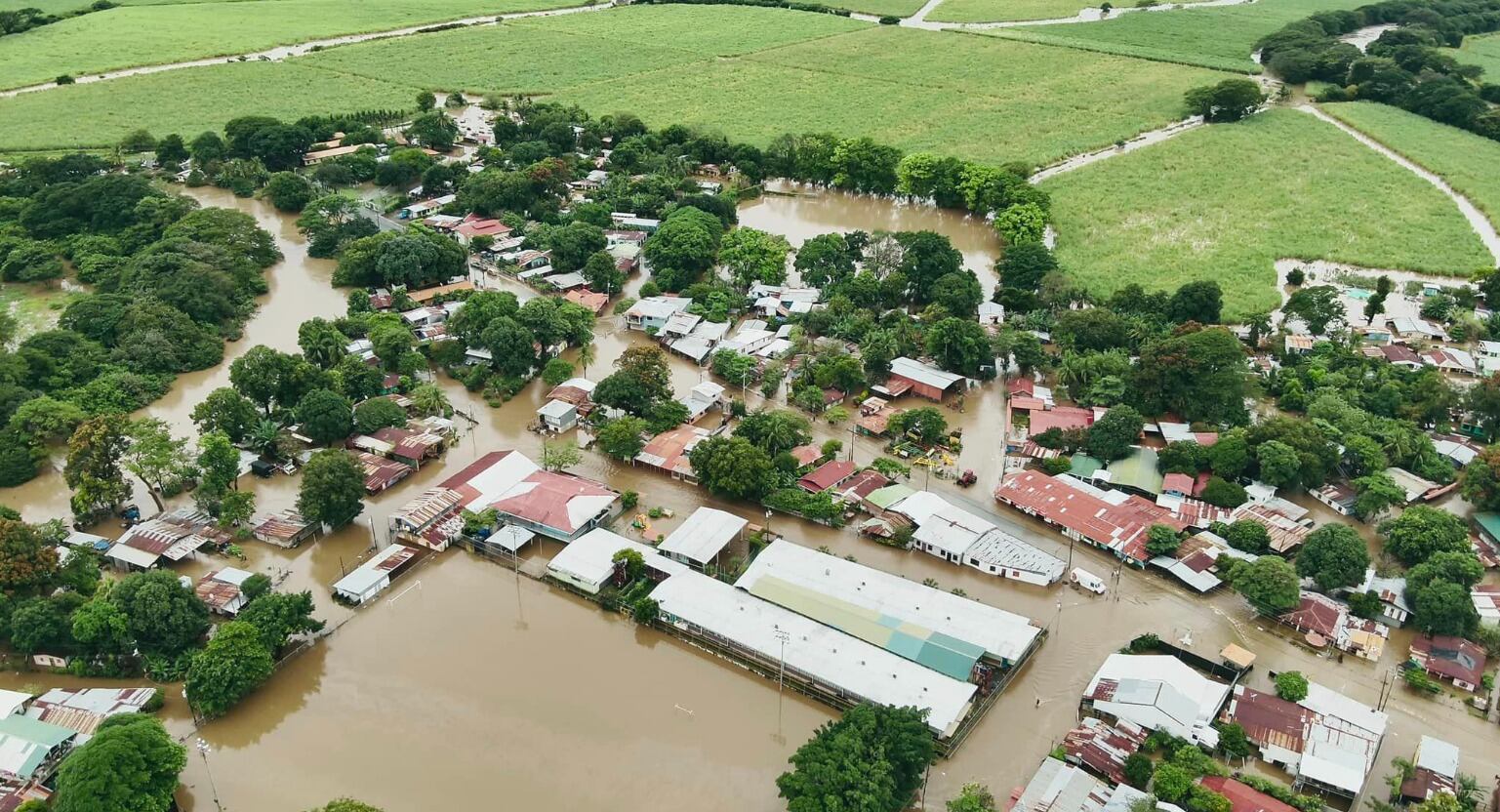 Inundaciones en Guanacaste por influencia indirecta de la tormenta Sara