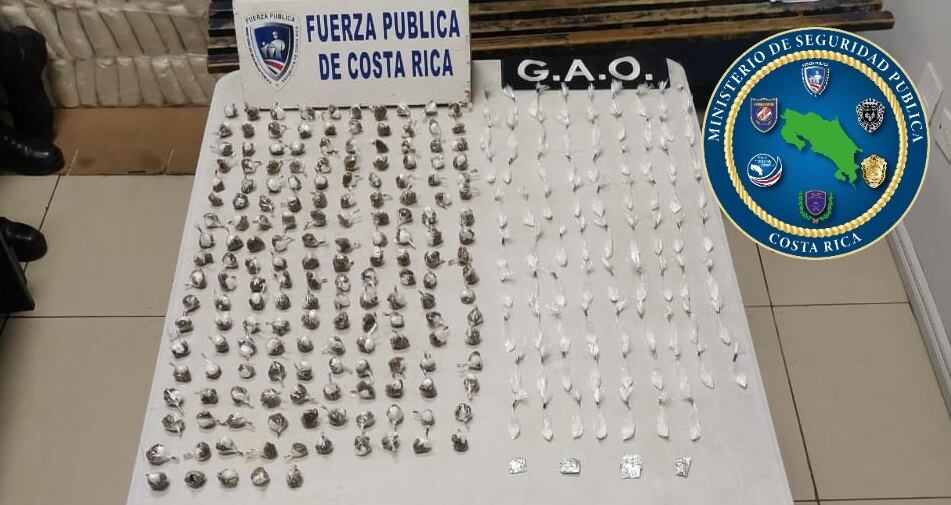 Decomisan armas y drogas a supuestos narcos que amenazaron a familia. Foto MSP.