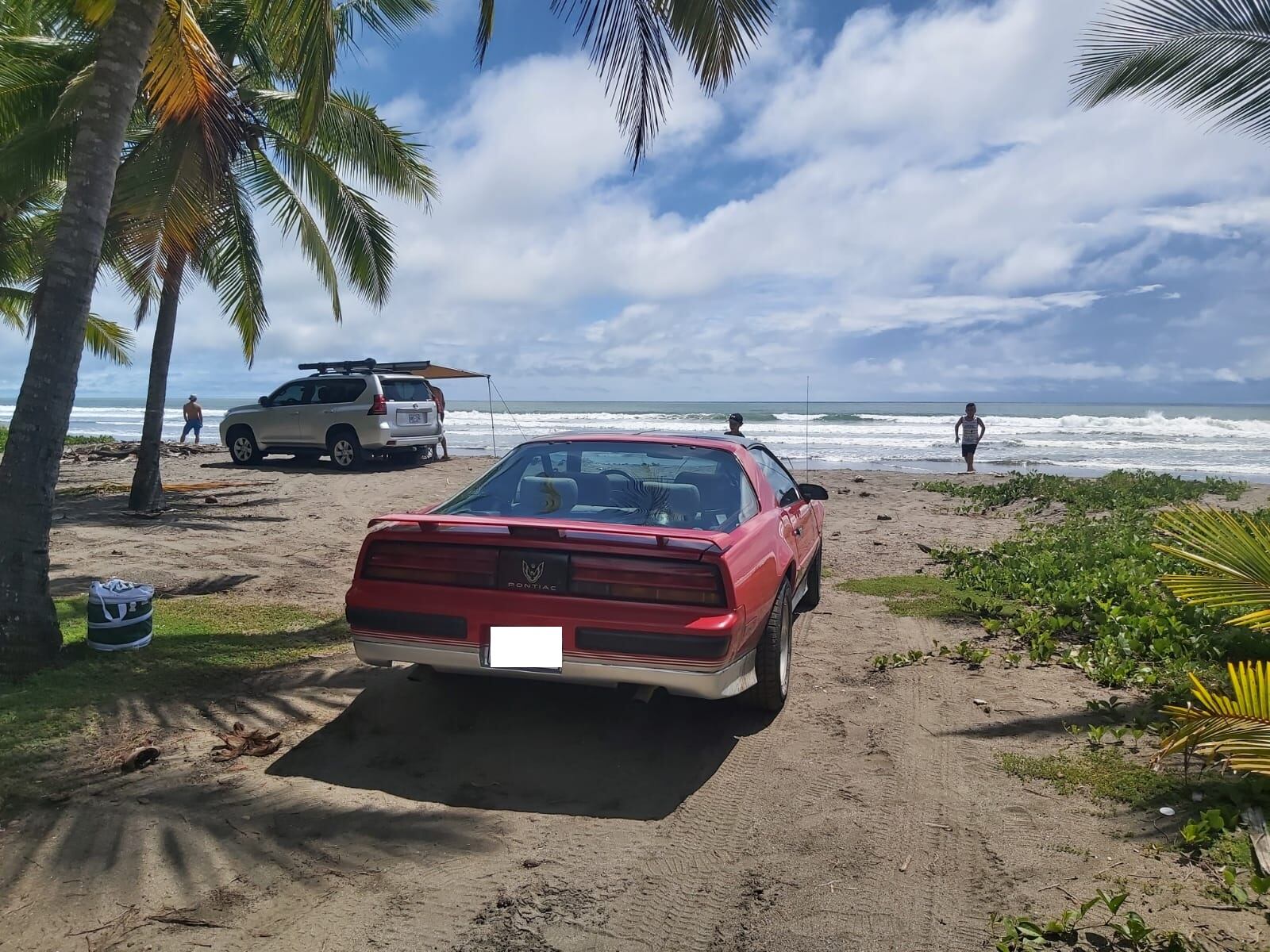 Pontiac del año 89, propiedad de Sebastián Cover. Cortesía.