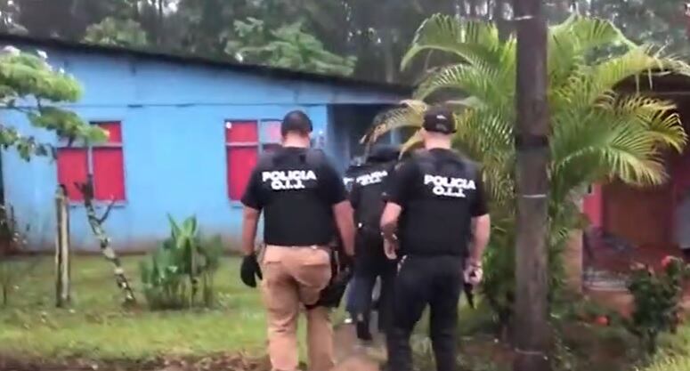 Allanamiento Volcán de Buenos Aires. Foto OIJ.