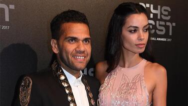 Esposa de Dani Alves: “Siempre lo querré, pero me amo más”
