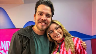 Imitador Edson Picado habla de su primera vez con Glenda Peraza
