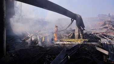 Incendio en San Pedro: 42 estructuras, entre casas y comercios, fueron salvadas por los bomberos