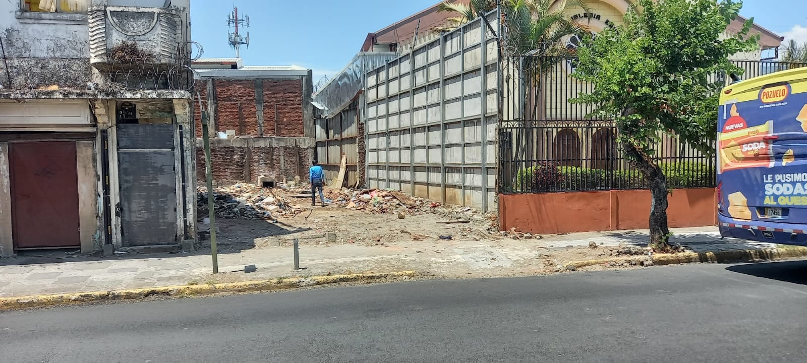 zapateria fausto leiva, saprissa