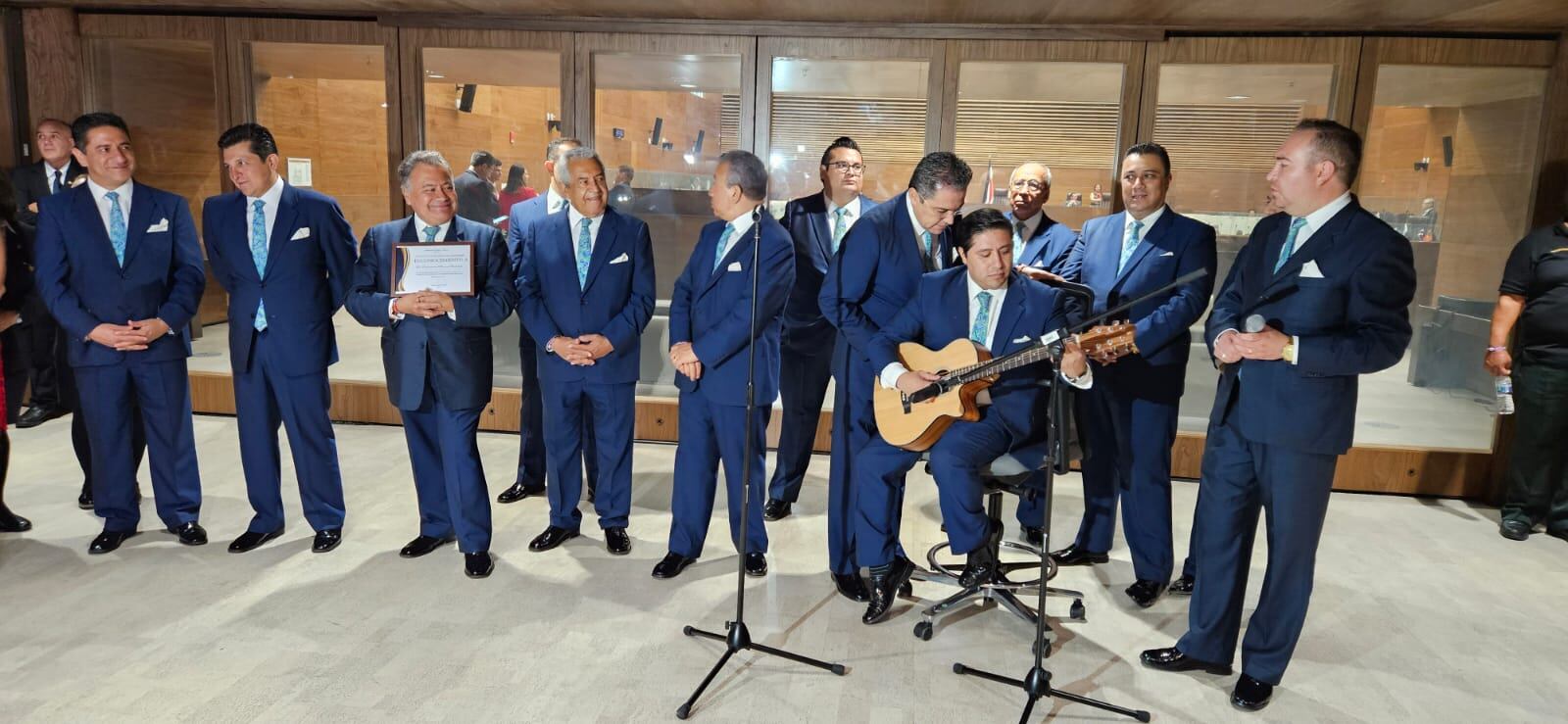 La Sonora Santanera llegó este martes a la Asamblea Legislativa