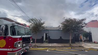 Voraz incendio cobra la vida de adulto mayor