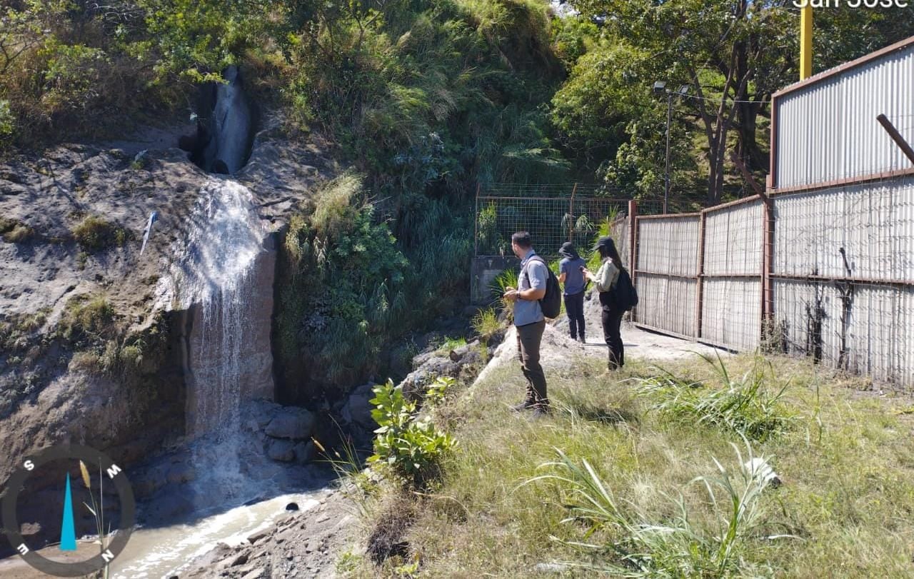Allanamientos en Pavas, río Torres