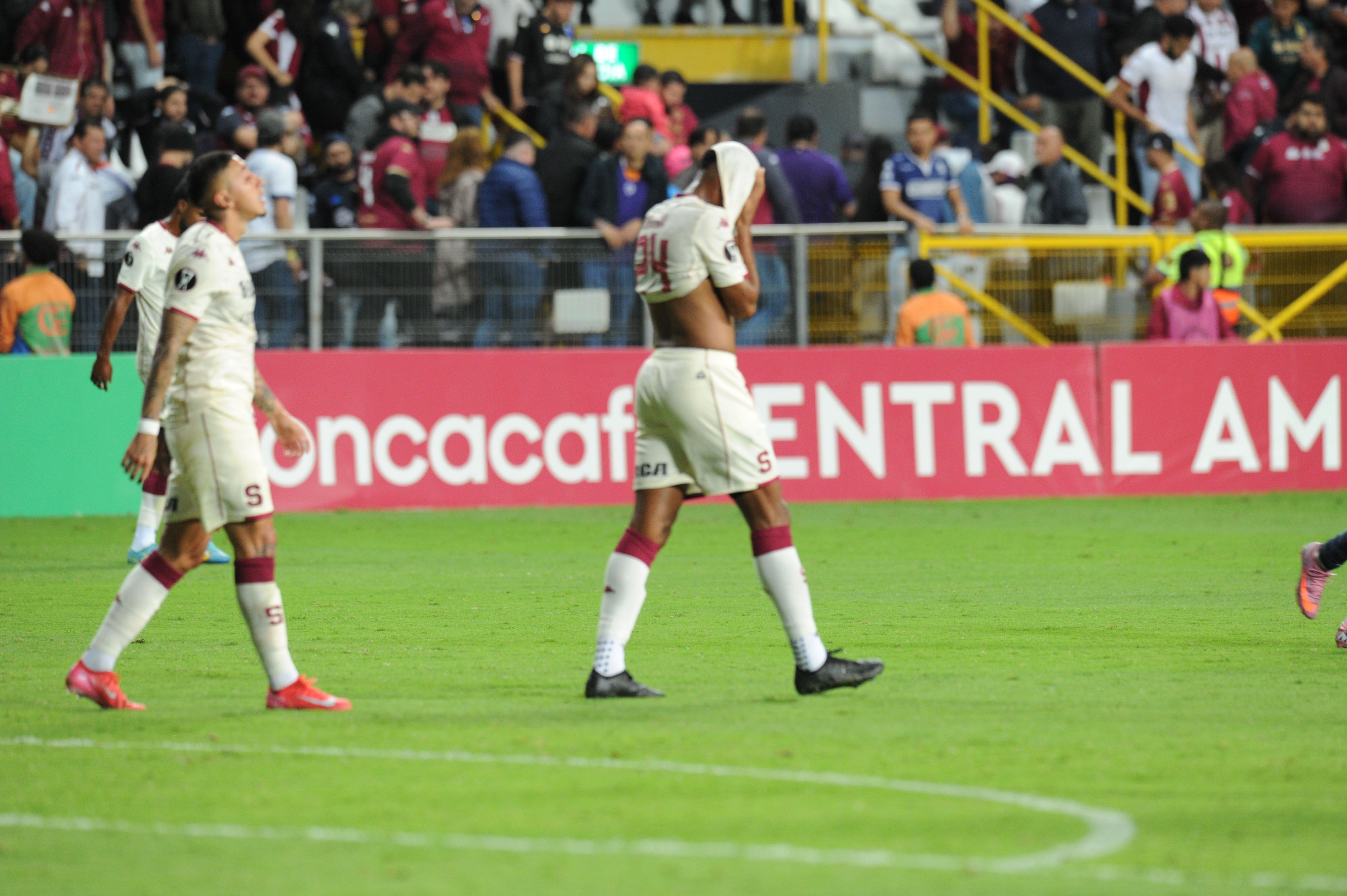 Deportivo Saprissa y el Fútbol Club Motagua.