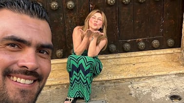 Esposo de Glenda Peraza no se guardó nada al celebrar los 52 años de la expresentadora