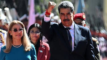 ¿Quién es Cilia Flores, la “primera combatiente” del chavismo capturada junto a su esposo, Nicolás Maduro?