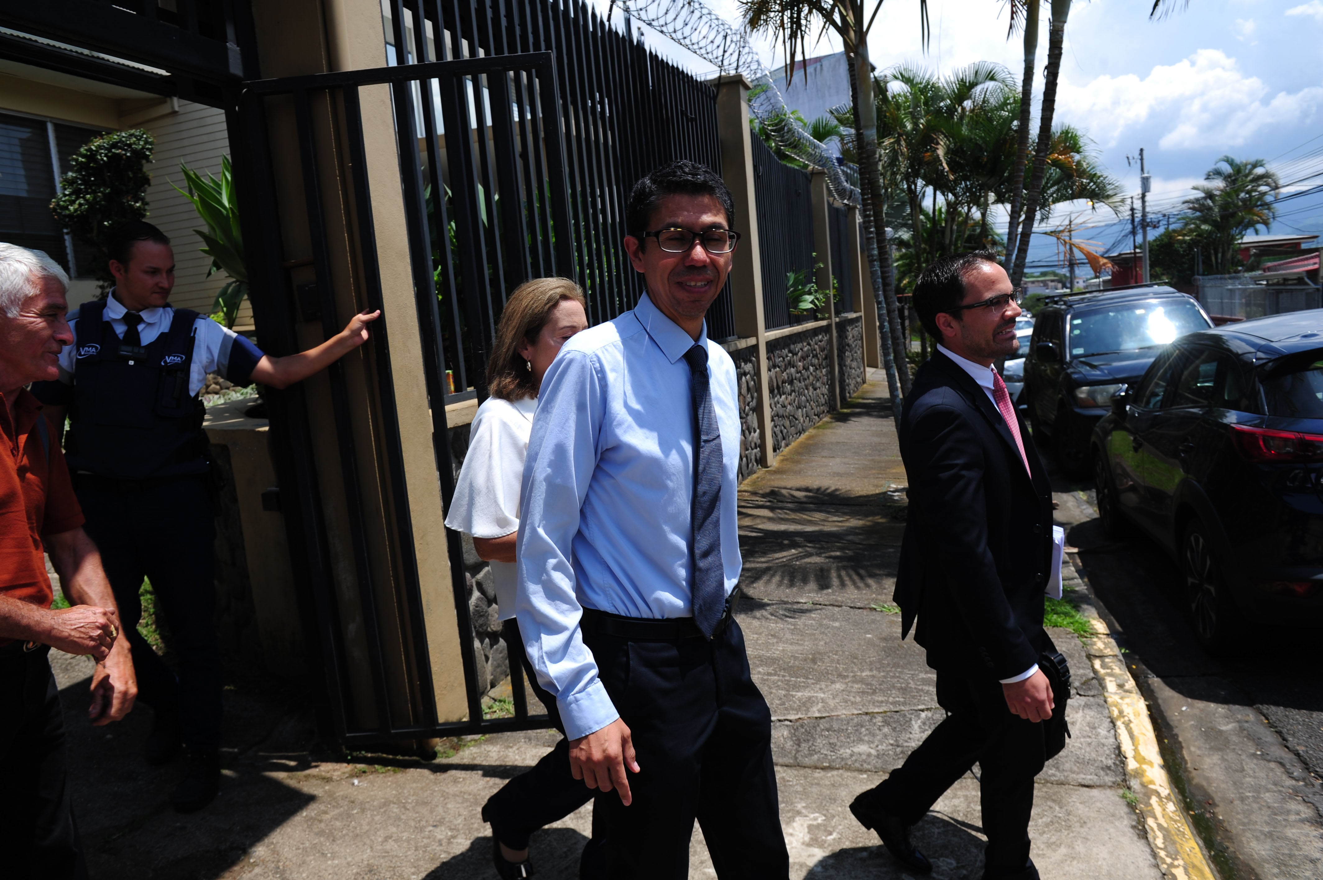 05/09/2024 Fiscalía General, Señor Luis Amador y su abogado Sr Gerardo Huertas. Fotografía Marvin Caravaca.