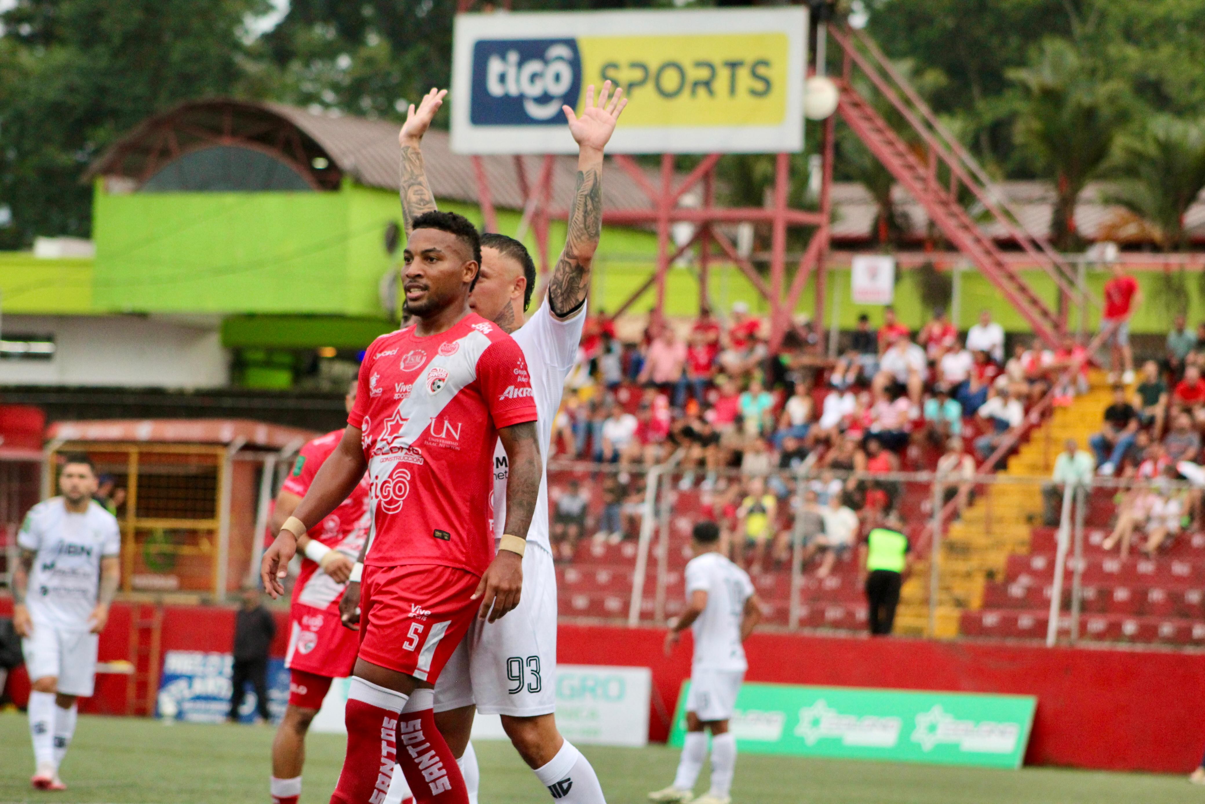 Santos - San Carlos. Prensa Santos.