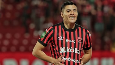 El mensaje de fe de Ronaldo Cisneros en el cierre de Alajuelense en la primera fase