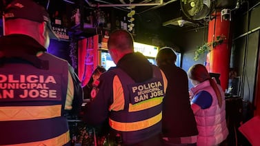 Salud hizo fiesta en La Cali y hasta mandó a cerrar varios bares