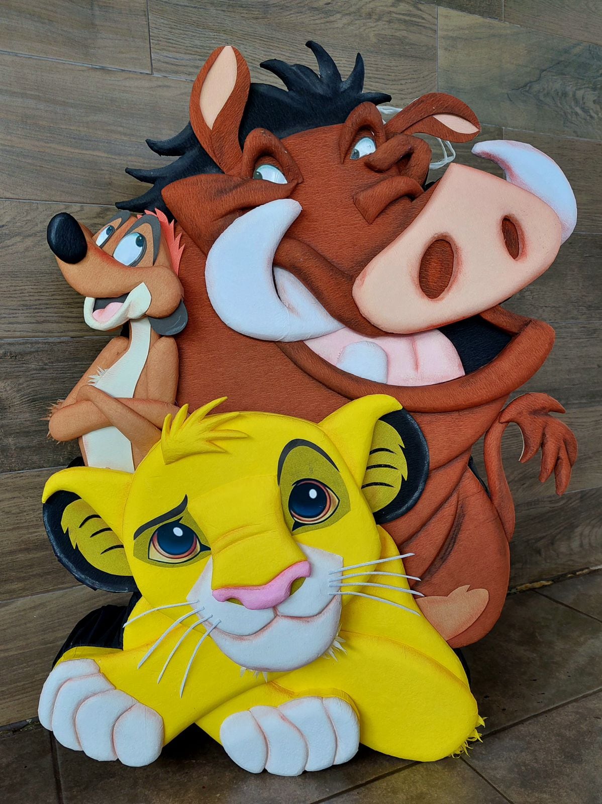 A Sugey Zamora Ugalde un influencer le dijo que le cobraba 1 millón de colones por hacerle un video para que en redes sociales su emprendimiento de piñatas (Piñatas Daris Costa Rica) se volviera viral y así aumentaran las ventas.