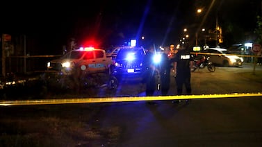 Una noche de miedo sacudió a un barrio capitalino, entre los afectados hay un adolescente