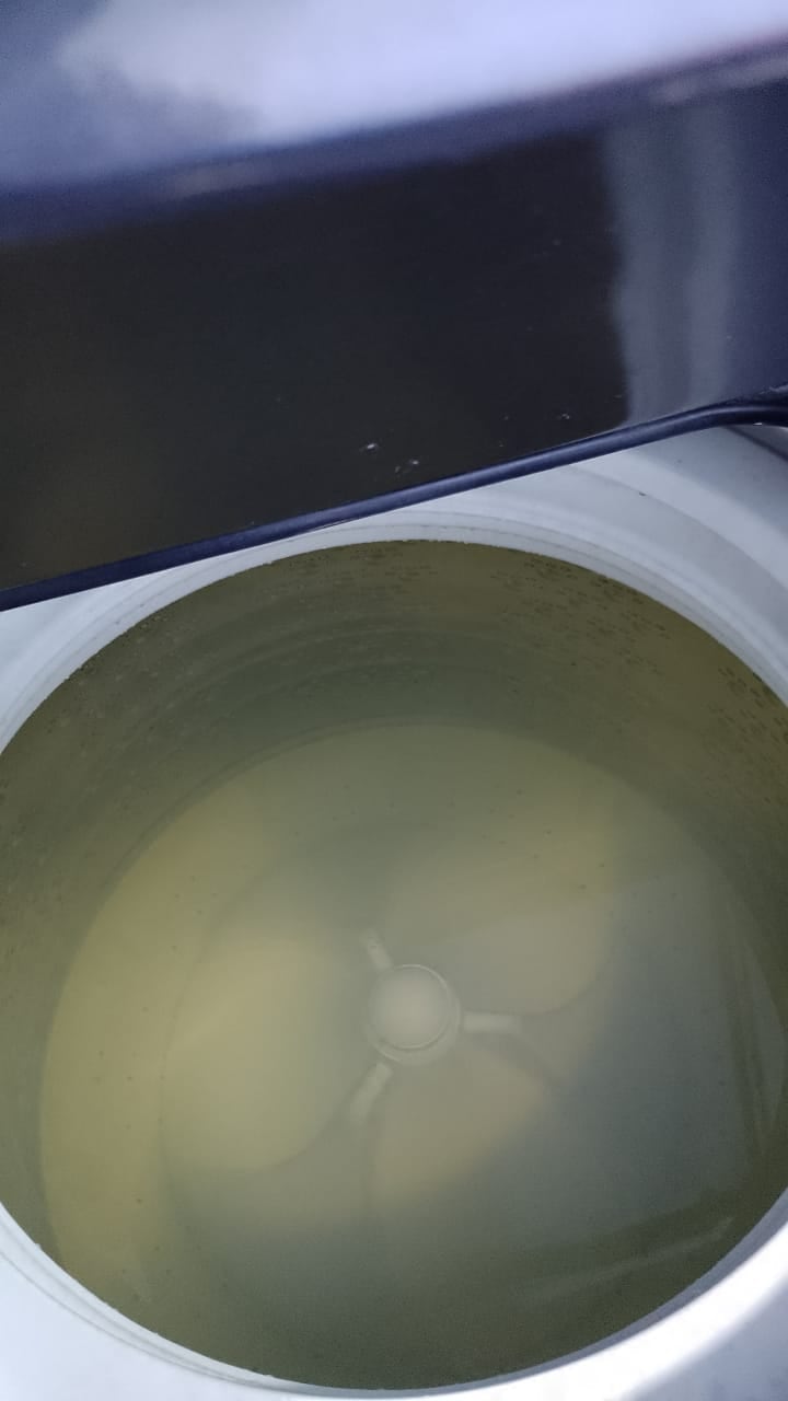 Vecinos denuncian que, cuando el agua vuelve viene contaminada por sedimentos. Foto: Cortesía Héctor Roa.