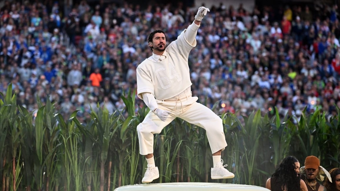 Bad Bunny en el Super Bowl. Foto: AFP.