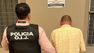 Abogado se habría prestado para “robarle” propiedad a mujer que estaba fuera del país