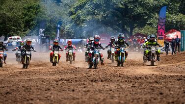 Pilotos costarricenses hacen respetar la casa en copa latinoamericana de minicross