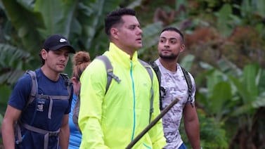 Johnny López hace la romería desde Pérez Zeledón por un milagro que recibió su familia