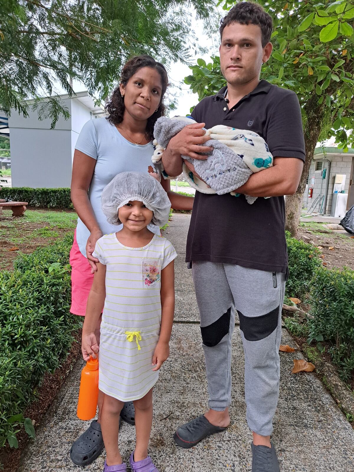 Dhelvis Infante Ojeda es una venezolana migrante que estaba embarazada y su hijo Liam nació en el hospital de Ciudad Neily.