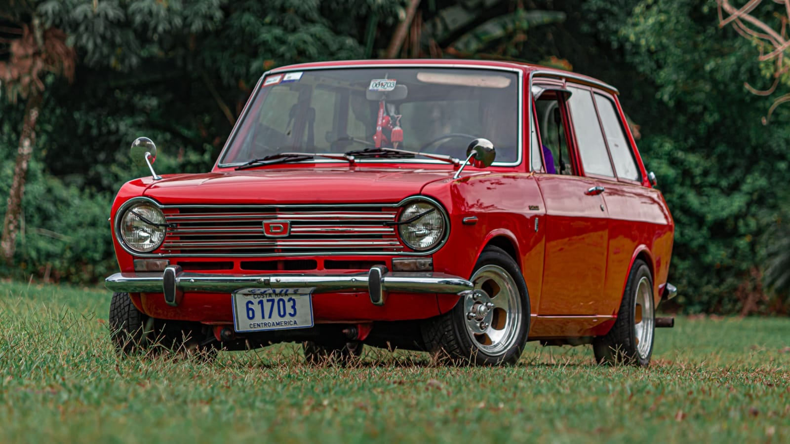 El Datsun 1000 de 1969 de Johan Quirós es todo un chuzo.