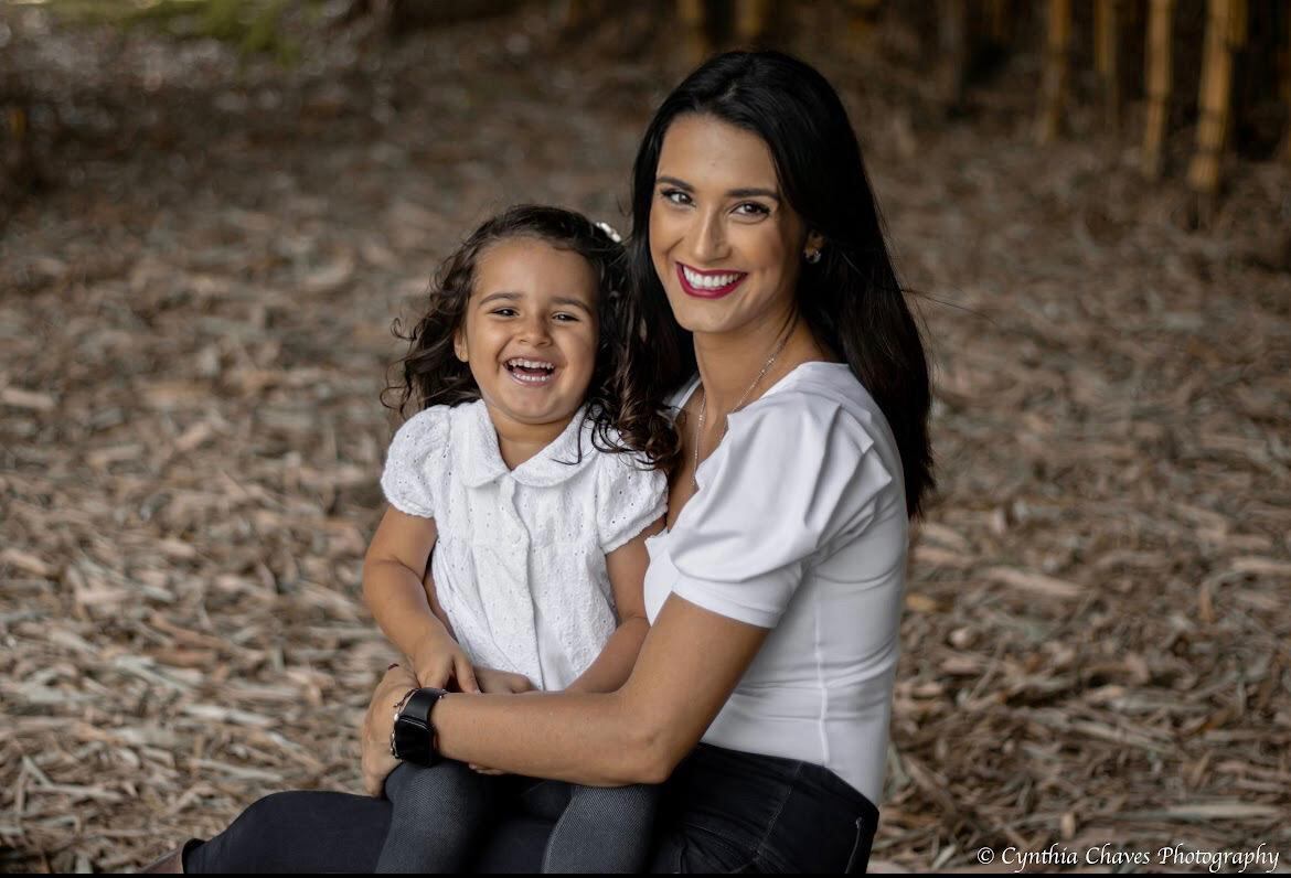 Milagro Züñiga, anunciadora de boxeo