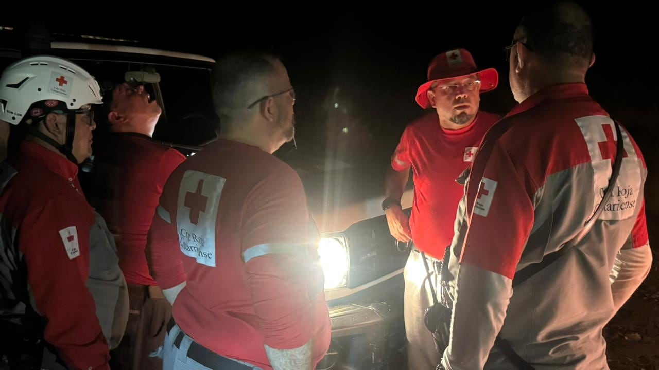 Paseo de Semana Santa se convierte en más de 12 horas de angustia en Sarapiquí con la desaparición de un adolescente de 16 años y otras dos personas. Foto: Cruz Roja