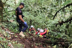 Suspenden búsqueda de segunda persona desaparecida en el río Parísmina