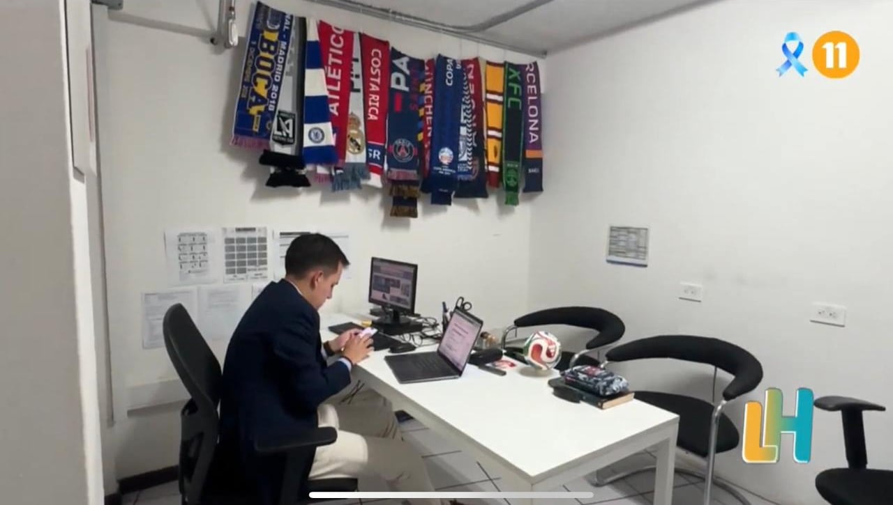 Carlos Serrano, Repretel.