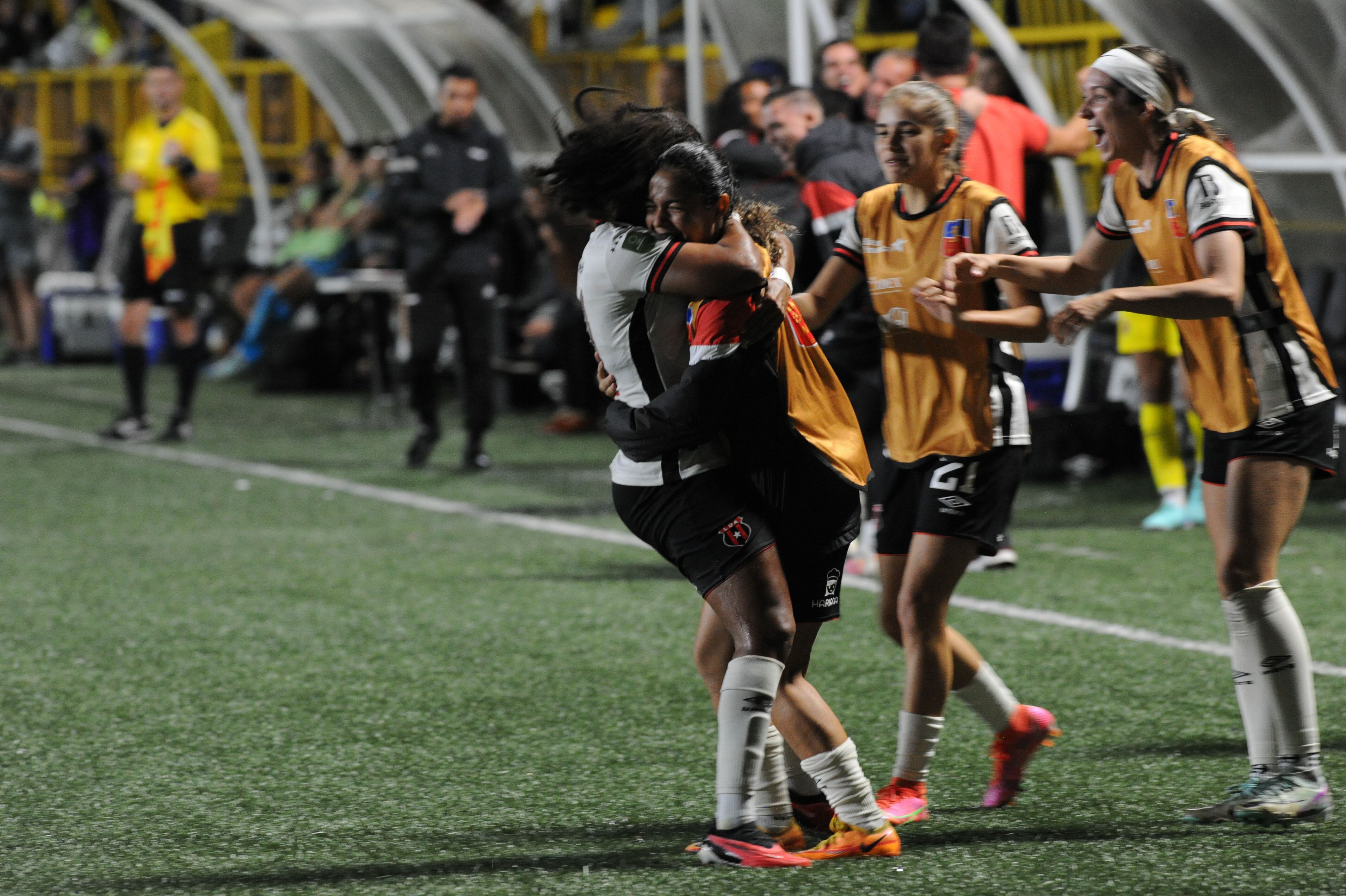 Sporting vs Alajuelense Femenino