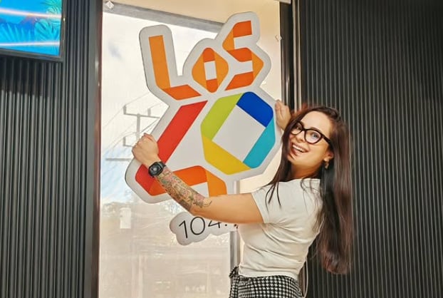 Andrea Fernández, locutora de Los 40.