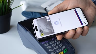 Este es el paso a paso para tener sus tarjetas en el celular y pagar con él