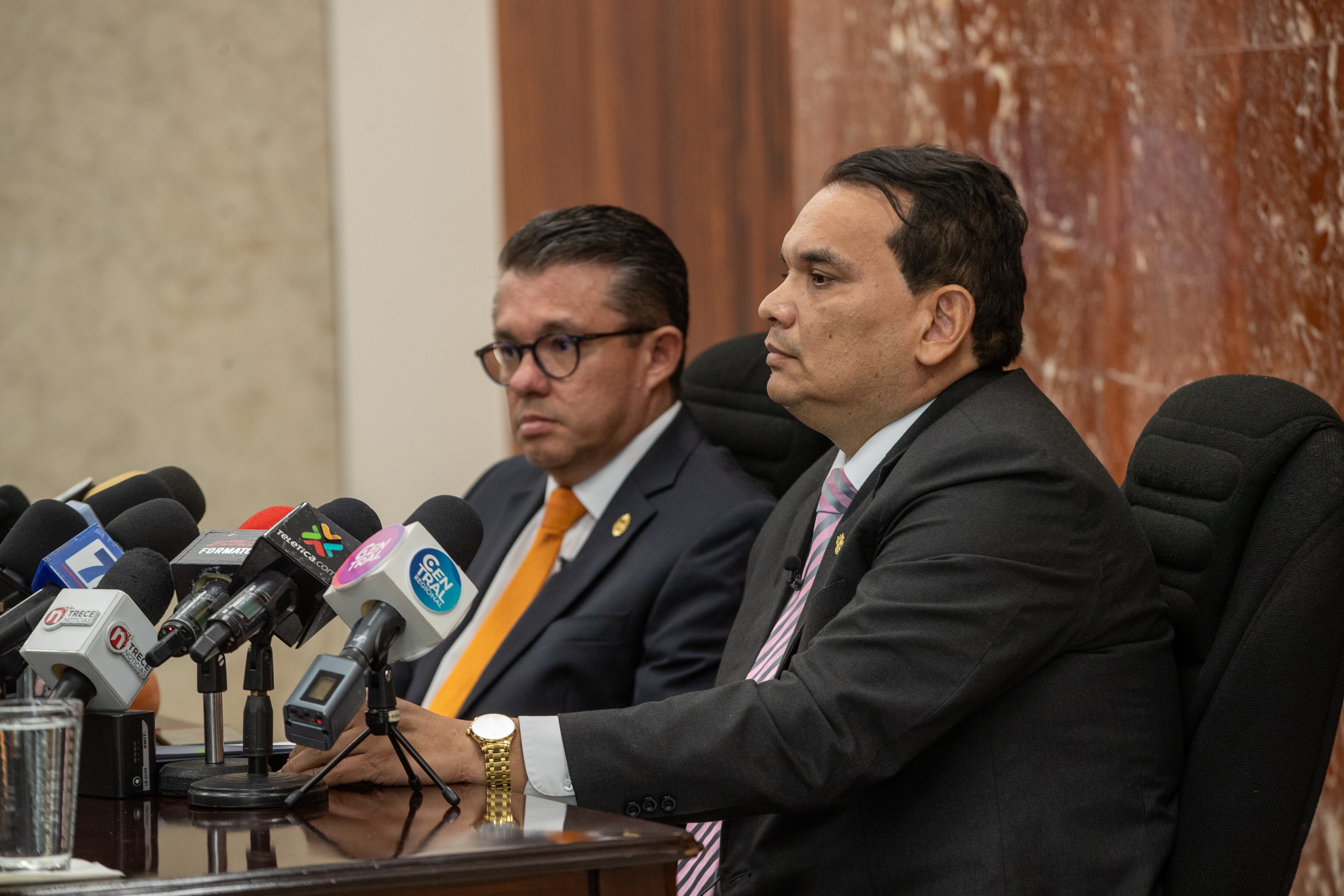 15/11/2023, San Jose, Corte Suprema de Justicia de San Jose, conferencia de prensa con Randall Zúñiga, director del OIJ y Mauricio Boraschi.