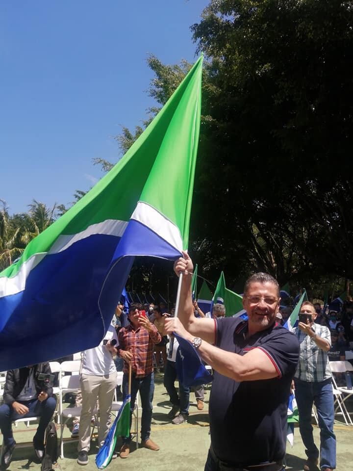 Rodrigo Chaves Robles, candidato presidencial del partido Progreso Social Democrático
