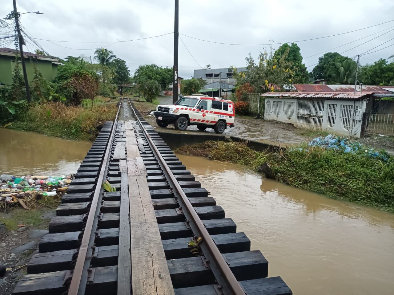 El hallazgo del cuerpo se dio barrio Quinto en Limón.