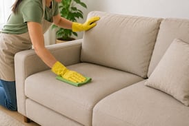 Este sencillo truco casero promete dejar sus sofás y alfombras como nuevos