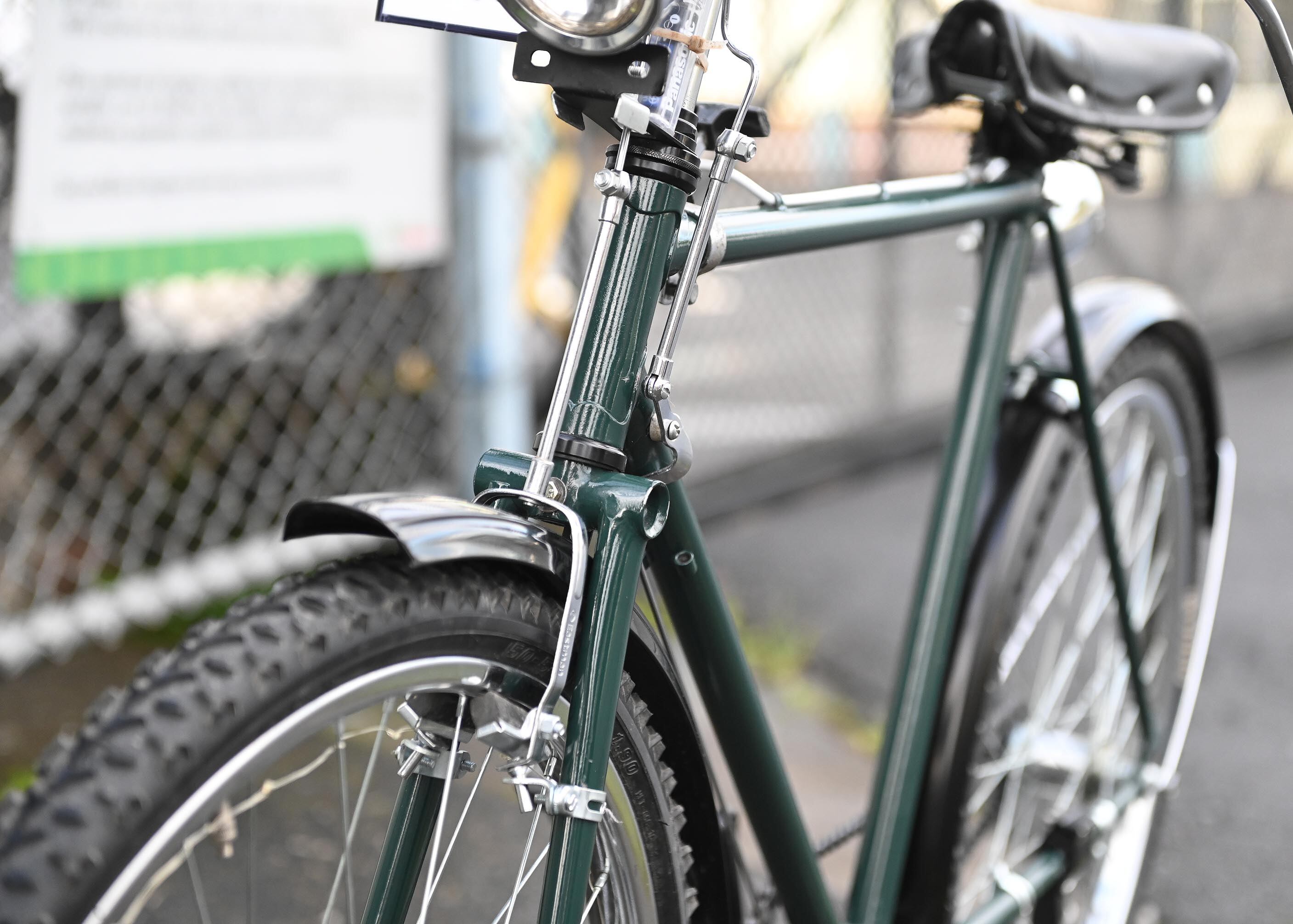 Ángel Mauricio Núñez Montenegro, coleccionista de bicicletas antiguas.