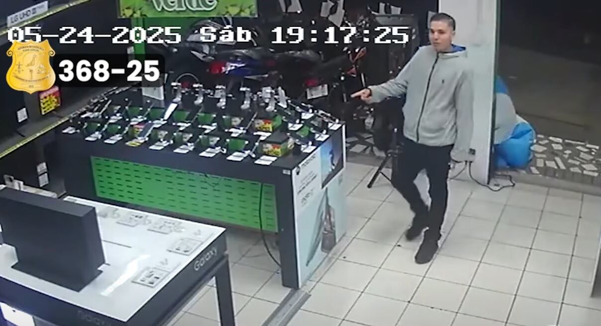 Al sospechoso ni siquiera se le ocurrió taparse la cara.