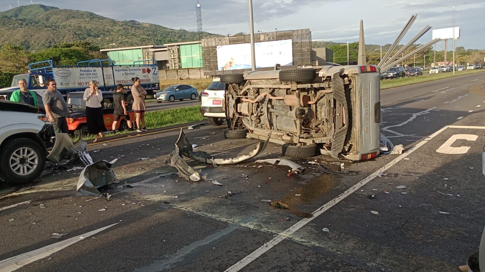 Choque en Ruta 27. Foto Santa Ana Actual.