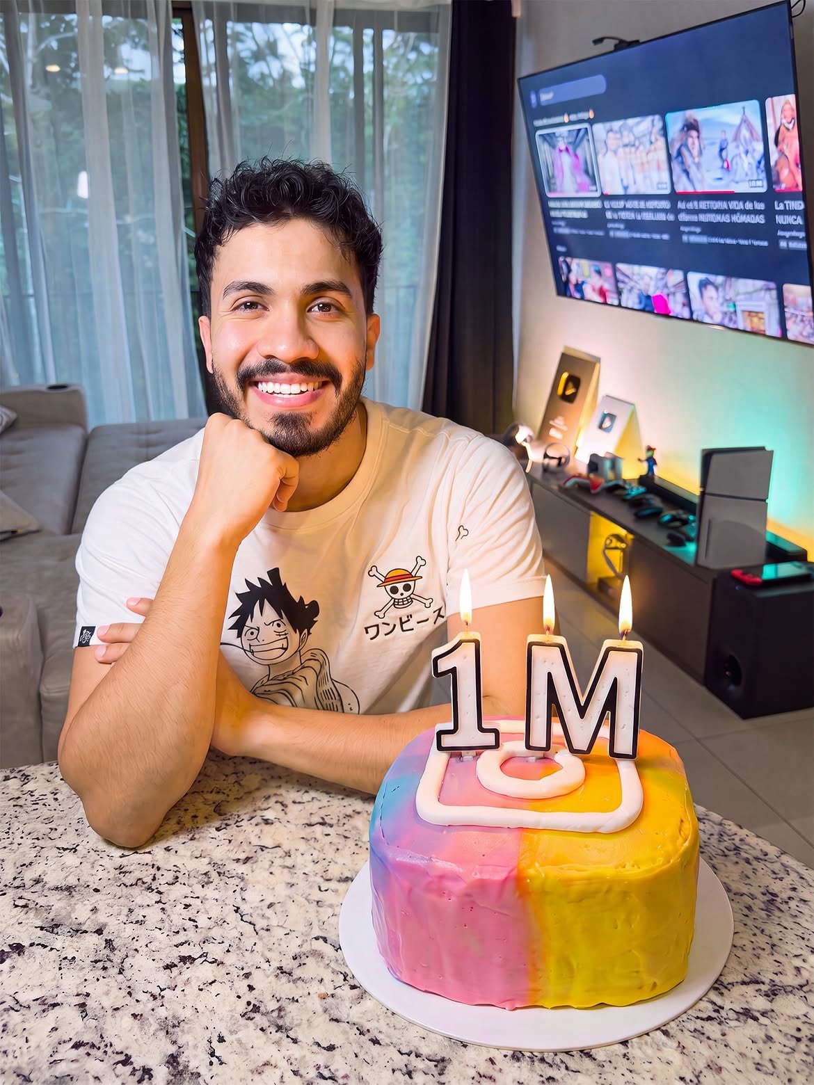 Araya Vlogs celebró que alcanzó un millón de seguidores en Instagram.